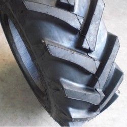 Pneumatique 7.00-15 6 PLYS GRIPKING Pneumatique 7.00-15 6 PLYS GRIPKING